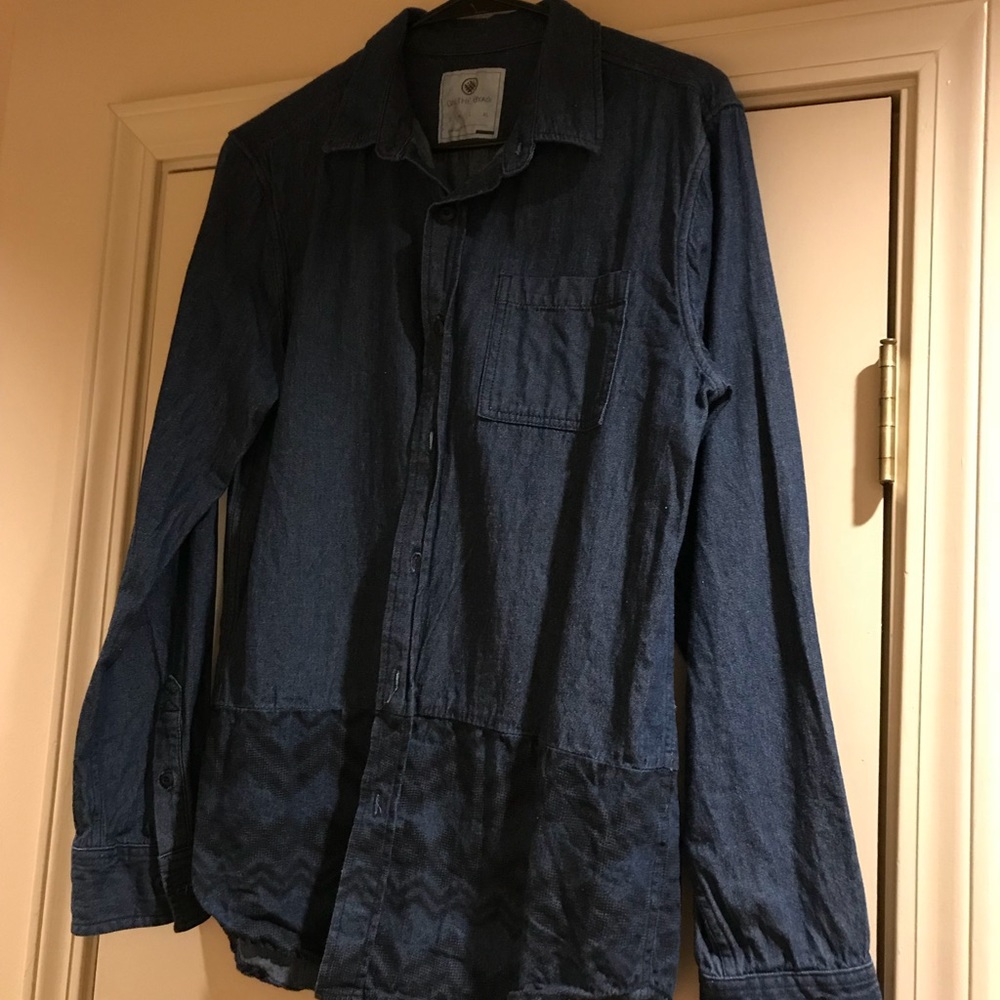 On the byas cotton collar button top sz m pacsun